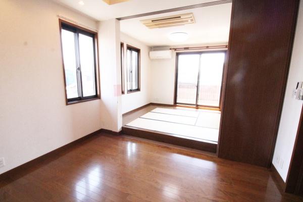 焼津市石津港町の中古一戸建て