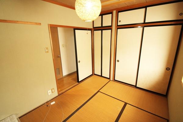 静波駿河台マンション３階　海が見える高台の中古マンション