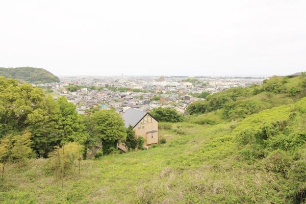 静波駿河台マンション３階　海が見える高台の中古マンション