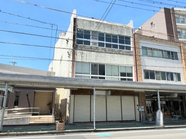 藤枝市本町1階テナント付きビル＋離れ平家付き