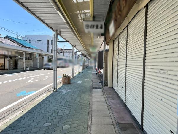 藤枝市本町1階テナント付きビル＋離れ平家付き