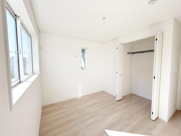 吉田町住吉第12期新築全3棟　2号棟