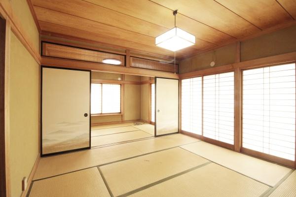 藤枝市南駿河台４丁目の中古一戸建て
