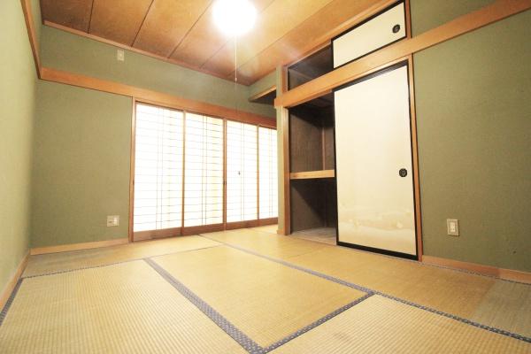 藤枝市南駿河台４丁目の中古一戸建て