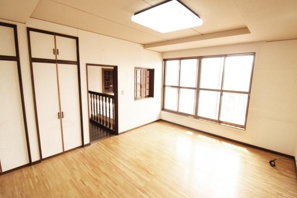藤枝市南駿河台４丁目の中古一戸建て
