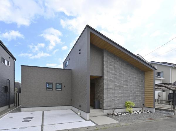 焼津市南小川１丁目の中古一戸建