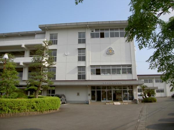 焼津市中根の土地(焼津市立大富中学校)