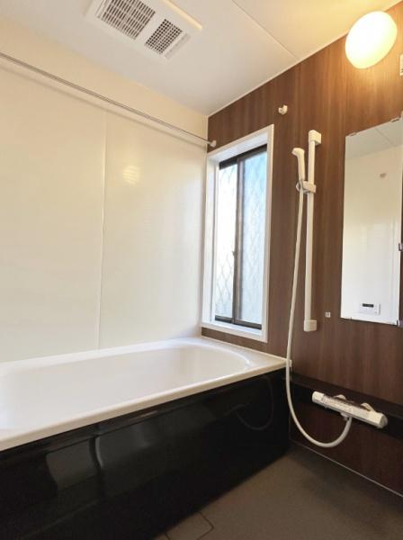 焼津市三ケ名の中古一戸建て