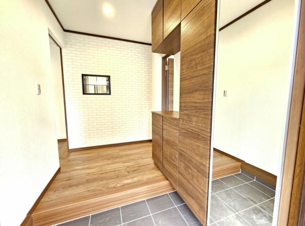 焼津市三ケ名の中古一戸建て