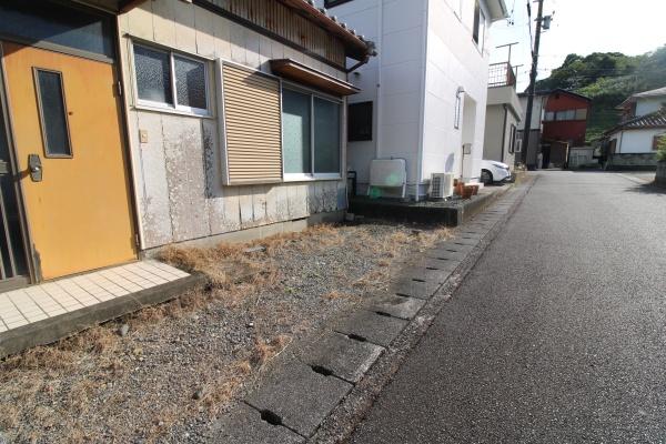 牧之原市道場の中古一戸建て(駐車場)