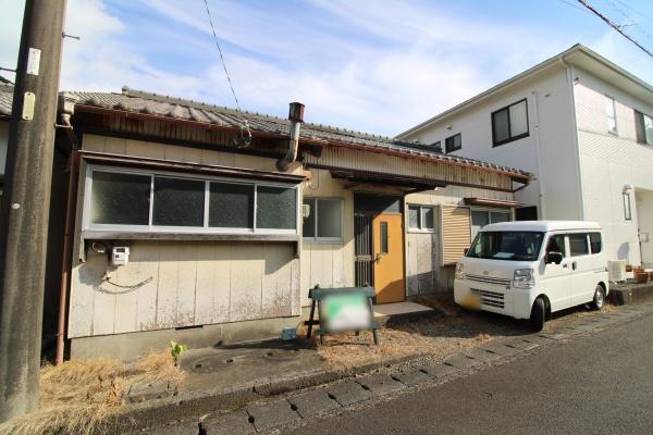 牧之原市道場の中古一戸建て(駐車場)