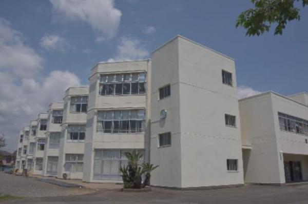 藤枝市藤岡３丁目第７期新築全２棟　１号棟(藤枝市立藤岡小学校)