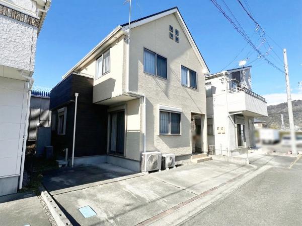焼津市八楠４丁目の中古一戸建て
