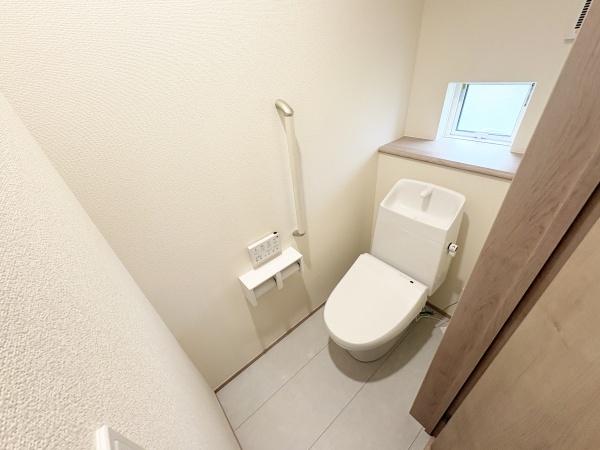 藤枝市天王町1丁目新築全2棟　A号棟