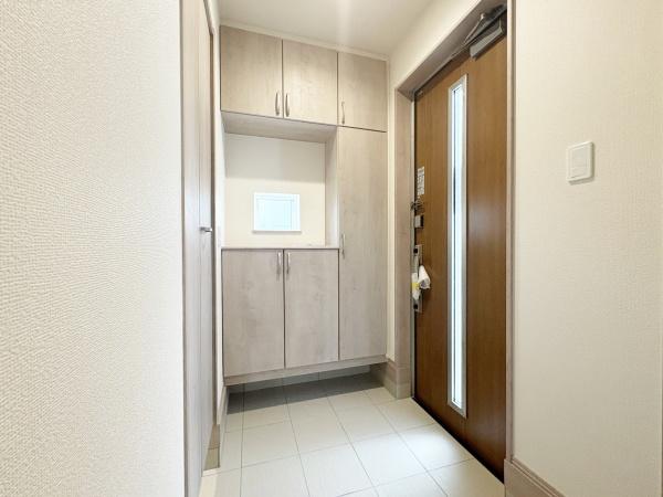 藤枝市天王町1丁目新築全2棟　A号棟