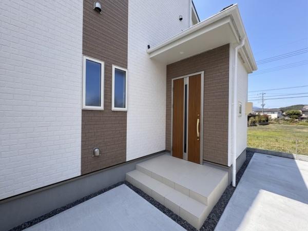 藤枝市天王町1丁目新築全2棟　A号棟