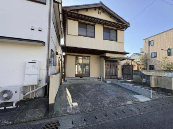焼津市石津中町の中古一戸建て