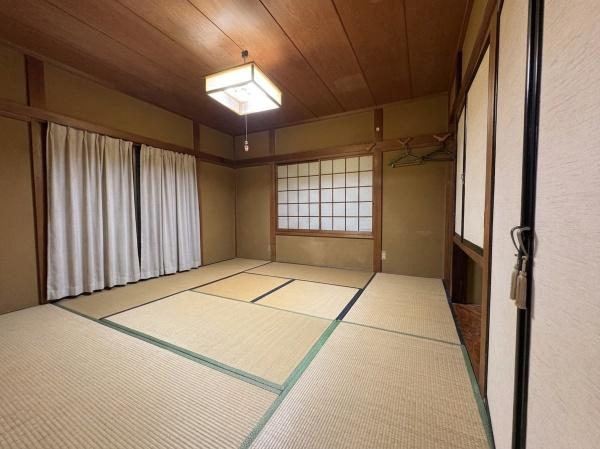 焼津市上小杉の中古一戸建て