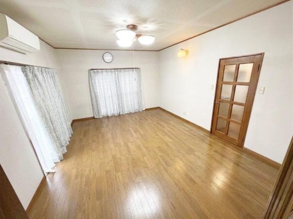 焼津市上小杉の中古一戸建て
