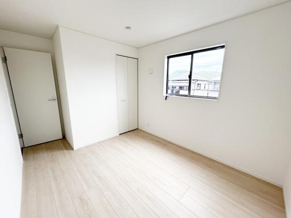 藤枝市藤岡　第10期　新築全2棟　2号棟