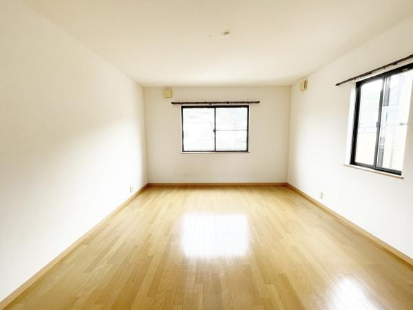 藤枝市若王子２丁目の中古一戸建て