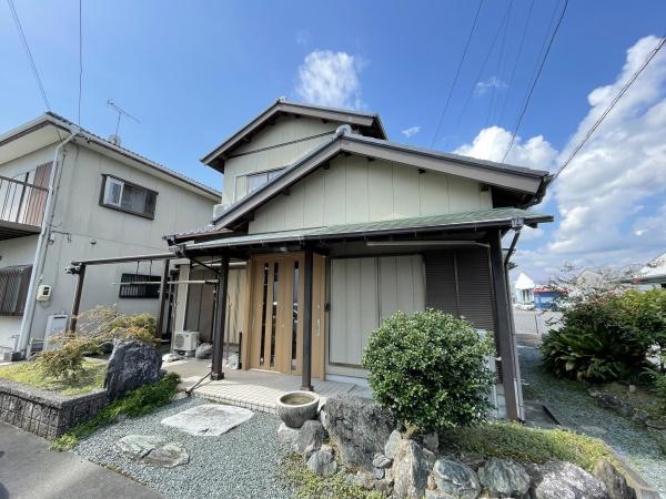 焼津市八楠２丁目の中古一戸建て