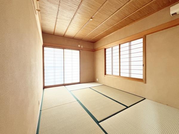藤枝市岡部町内谷の中古一戸建て