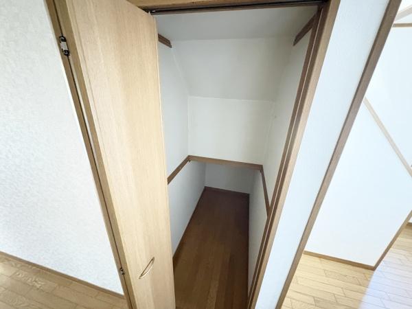 藤枝市岡部町内谷の中古一戸建て