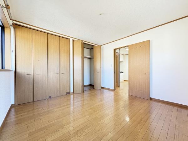 藤枝市岡部町内谷の中古一戸建て