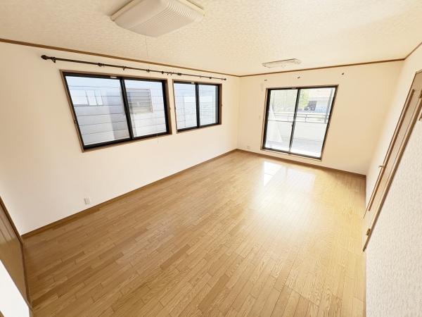 藤枝市岡部町内谷の中古一戸建て