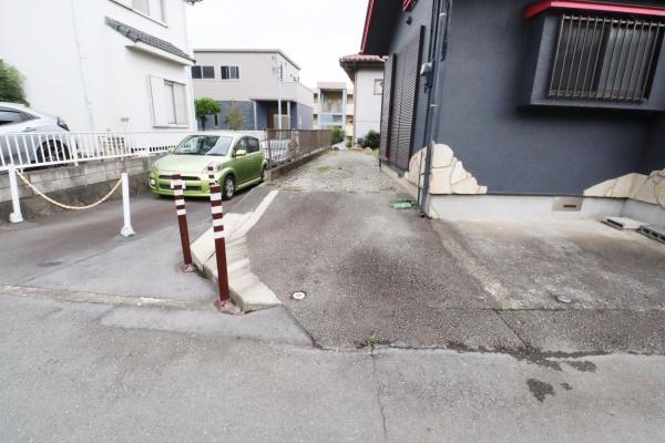 沼津市東椎路の中古一戸建て(駐車場)