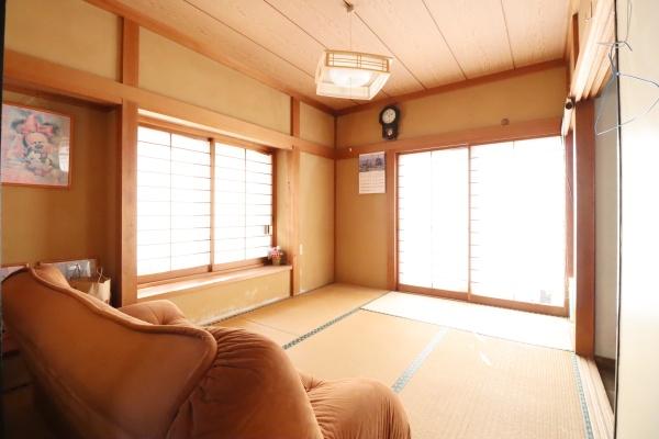 富士市一色の中古一戸建て