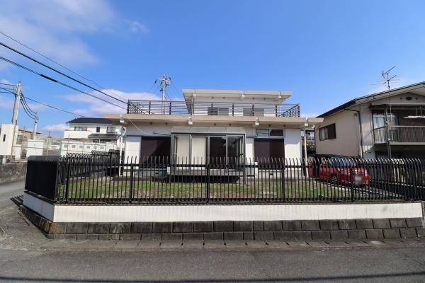 富士市富士見台1丁目　中古　南西角地　百年住宅施工