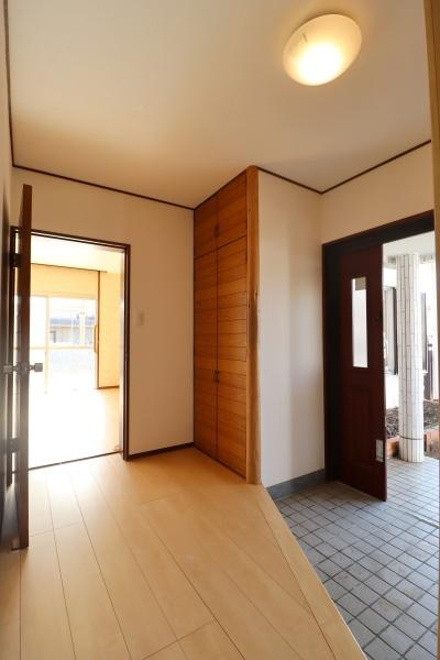 富士市富士見台1丁目　中古　南西角地　百年住宅施工