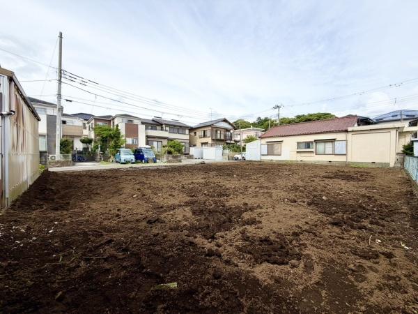 ブルーミングガーデン　沼津市東椎路　全２棟　１号棟