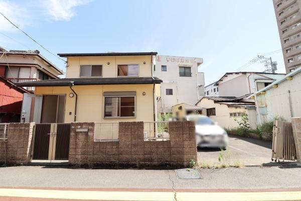 ＼沼津市三芳町／駅チカ・生活利便性良好　中古住宅