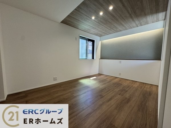 赤坂通8丁目　新築戸建