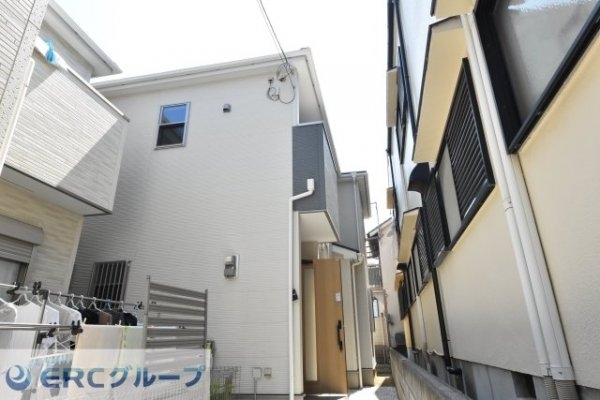 尼崎市東難波町4丁目戸建