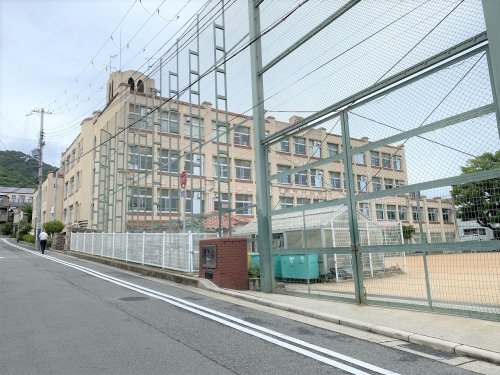 パレ六甲篠原(神戸市立摩耶小学校)