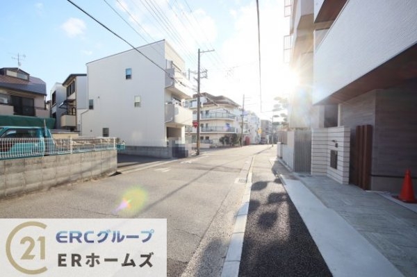 篠原南町4丁目　新築戸建