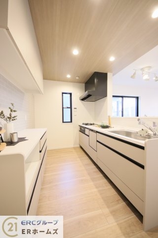 篠原南町4丁目　新築戸建