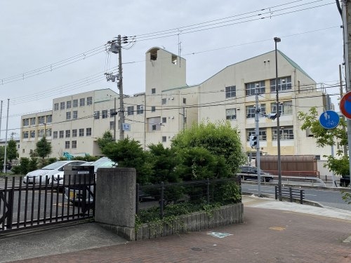 AVANINA灘南通5丁目(B・C号地)(神戸市立西灘小学校)