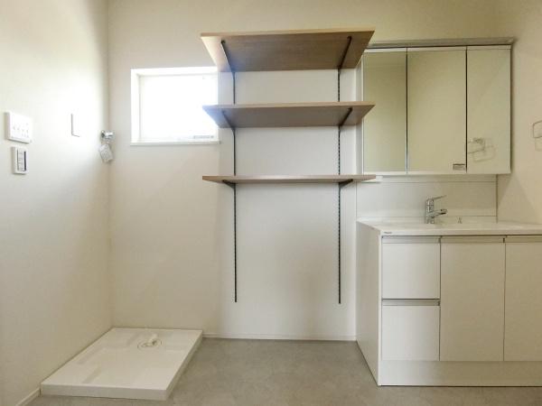 安城市桜井町三度山の中古一戸建て