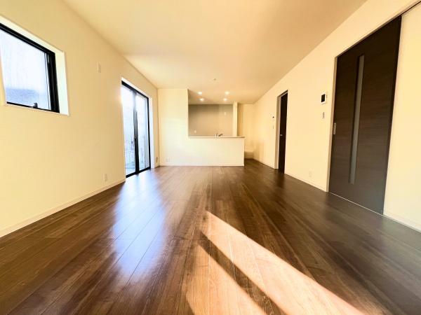 刈谷市小山町　2号棟