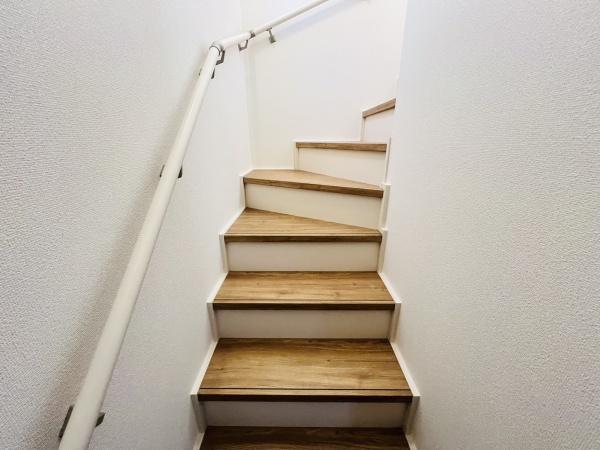 高浜市屋敷町　1号棟