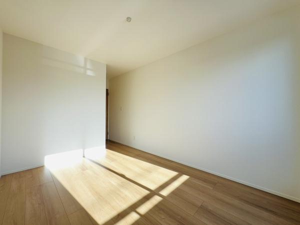 高浜市屋敷町　1号棟