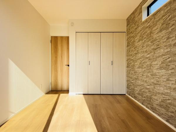 高浜市屋敷町　1号棟