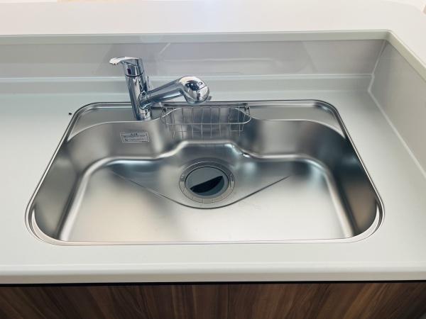 高浜市屋敷町　1号棟