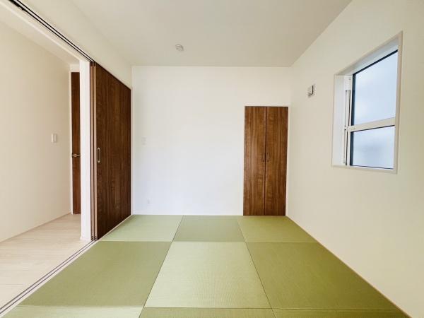 高浜市向山町1丁目　1号棟