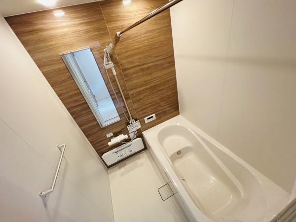 高浜市屋敷町2期　2号棟